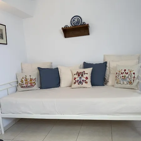 Apartament Pagonis *