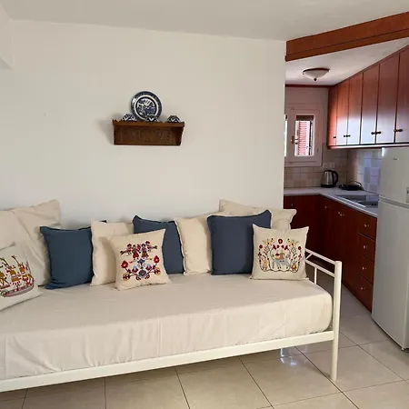 Pagonis Apartament Skyros